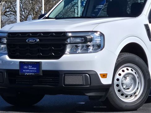 Used 2024 Ford Maverick XL FWD image 2