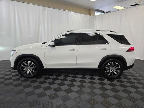 Used 2024 Mercedes-Benz GLE 350 4MATIC image 3