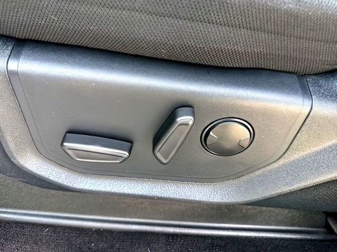 Used 2020 Ford F150 XLT w/ Equipment Group 302A Luxury image 17