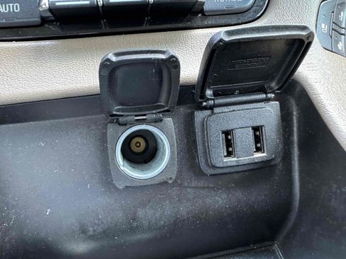 Used 2019 GMC Yukon SLT w/ Open Road Package image 28