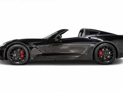 Used 2019 Chevrolet Corvette Stingray Coupe w/ Carbon Flash Badge Package image 12