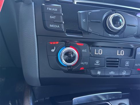 Used 2016 Audi Q5 2.0T Premium image 39