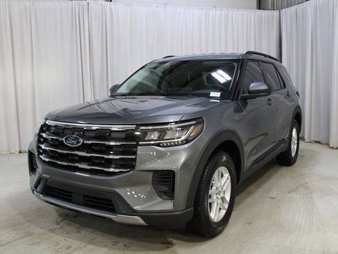 New 2026 Ford Explorer Active image 34