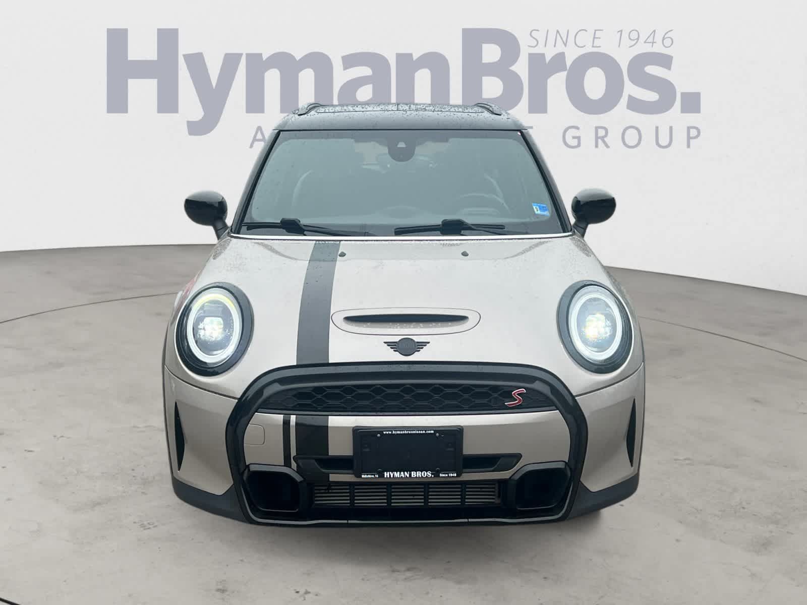 Used 2022 MINI Cooper S w/ Premium Package FWD image 9