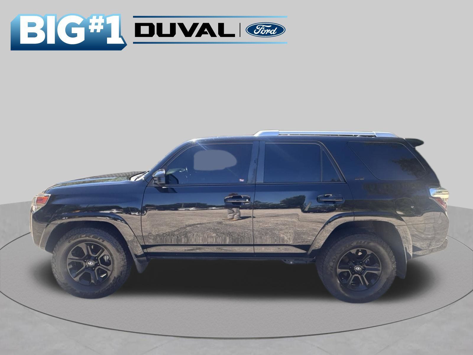 Used 2018 Toyota 4Runner SR5 RWD image 6