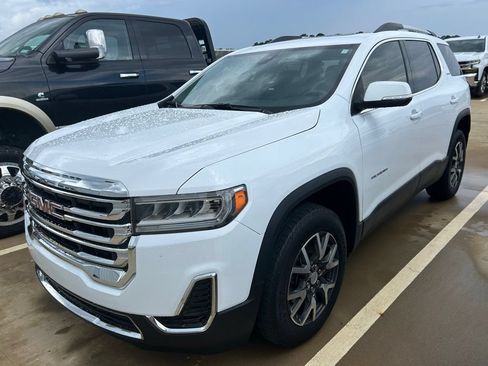 Used 2023 GMC Acadia SLE w/ Driver Convenience Package FWD image 15