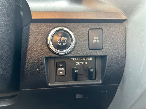 Used 2020 Toyota Tundra SR5 w/ TRD Off-Road Plus Package image 38