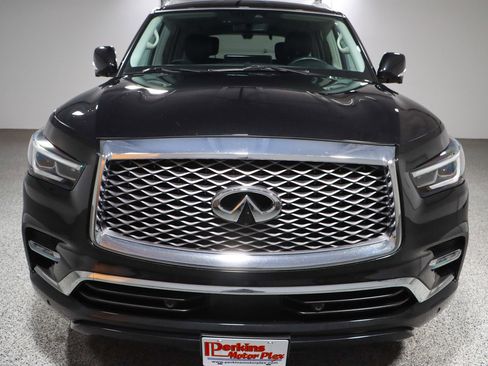 Used 2023 INFINITI QX80 Luxe w/ Cargo Package image 4
