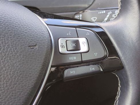 Used 2019 Volkswagen Tiguan SEL Premium R-Line FWD image 26