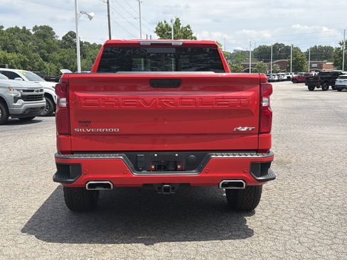 Used 2023 Chevrolet Silverado 1500 RST w/ Convenience Package II AWD/4WD image 11