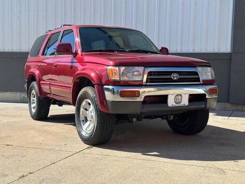 Used 1998 Toyota 4Runner Limited AWD/4WD image 19