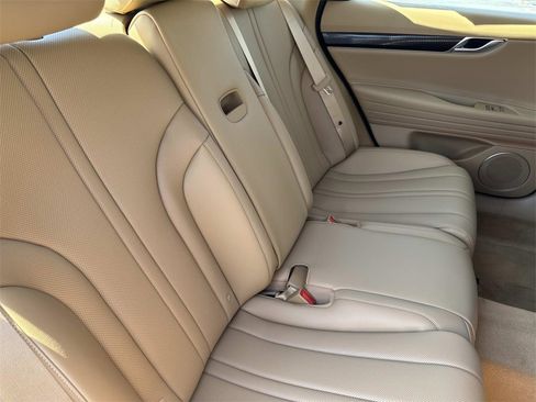 New 2026 Genesis G80 2.5T image 30