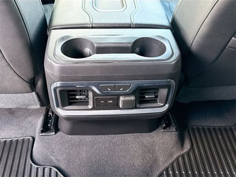 Used 2019 Chevrolet Silverado 1500 LTZ image 27