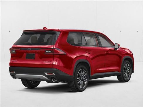 New 2026 Toyota Grand Highlander Hybrid MAX Platinum image 2