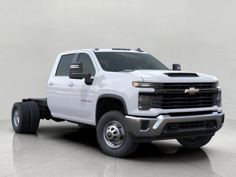 New 2026 Chevrolet Silverado 3500 W/T AWD/4WD image 7