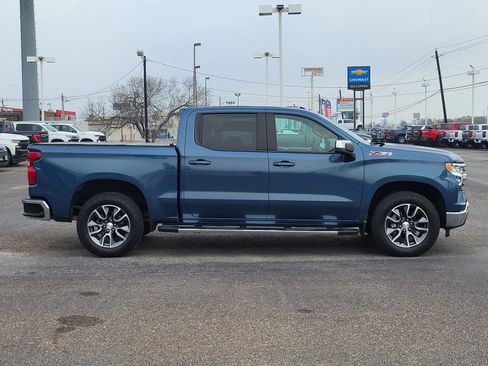 Used 2024 Chevrolet Silverado 1500 LT image 6