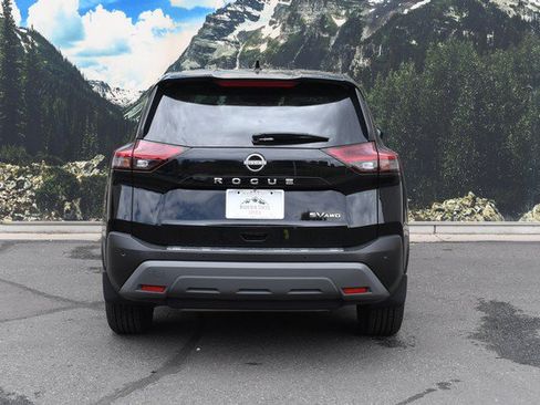 Used 2023 Nissan Rogue SV AWD/4WD image 10