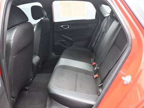 Used 2023 Honda Civic Sport image 10