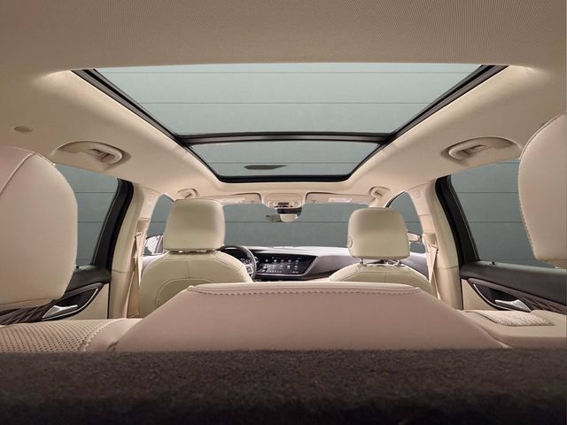Used 2023 Buick Envision Avenir AWD/4WD image 17