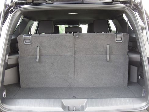 Used 2025 Toyota 4Runner SR5 image 20