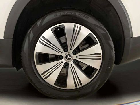 Used 2023 Mercedes-Benz EQB 300 4MATIC w/ Exclusive Package image 99