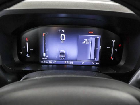 Used 2025 Ford Maverick XLT w/ Equipment Group 302A image 26