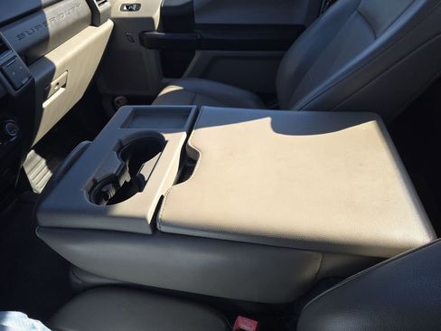 Used 2020 Ford F250 XL w/ Power Equipment Group image 15