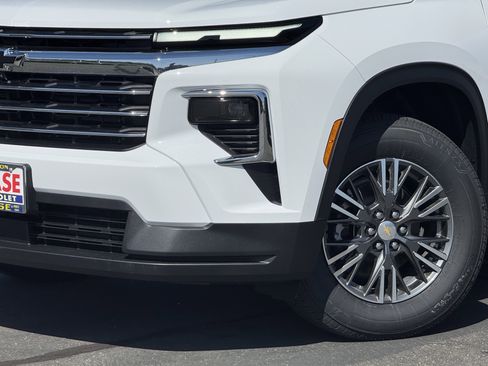 New 2026 Chevrolet Traverse LT AWD/4WD image 4