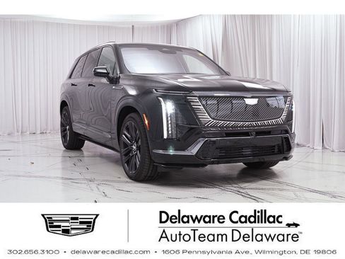 New 2026 Cadillac Vistiq Platinum image 1