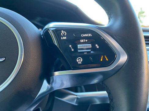 Used 2020 Jaguar I-PACE S image 52