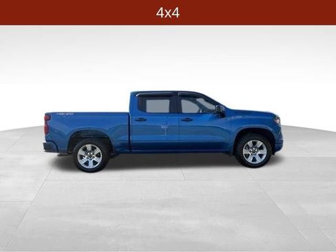 Used 2024 Chevrolet Silverado 1500 Custom w/ Rally Edition AWD/4WD image 8
