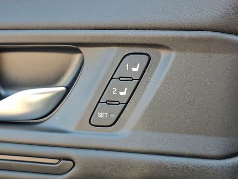 Used 2025 Honda Accord Sport image 26