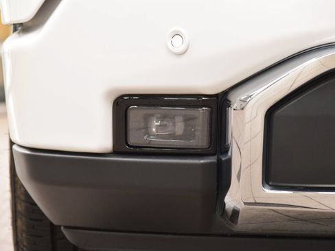Used 2023 GMC Sierra 1500 Denali AWD/4WD image 14