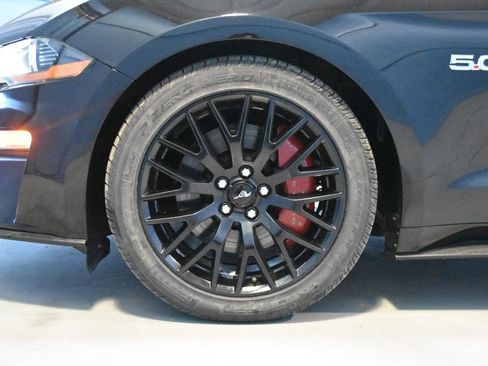 Used 2018 Ford Mustang GT image 19