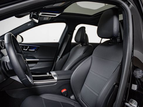 Certified 2026 Mercedes-Benz C 300 Sedan image 8