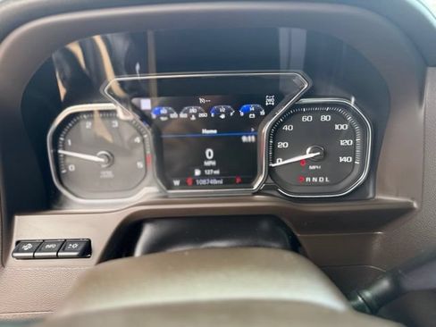 Used 2023 GMC Sierra 3500 Denali w/ Denali Ultimate Package AWD/4WD image 11
