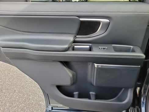 New 2026 Ford Expedition Platinum w/ Stealth Appearance Package AWD/4WD image 16