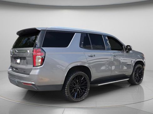 Used 2022 Chevrolet Tahoe LT w/ Luxury Package RWD image 7