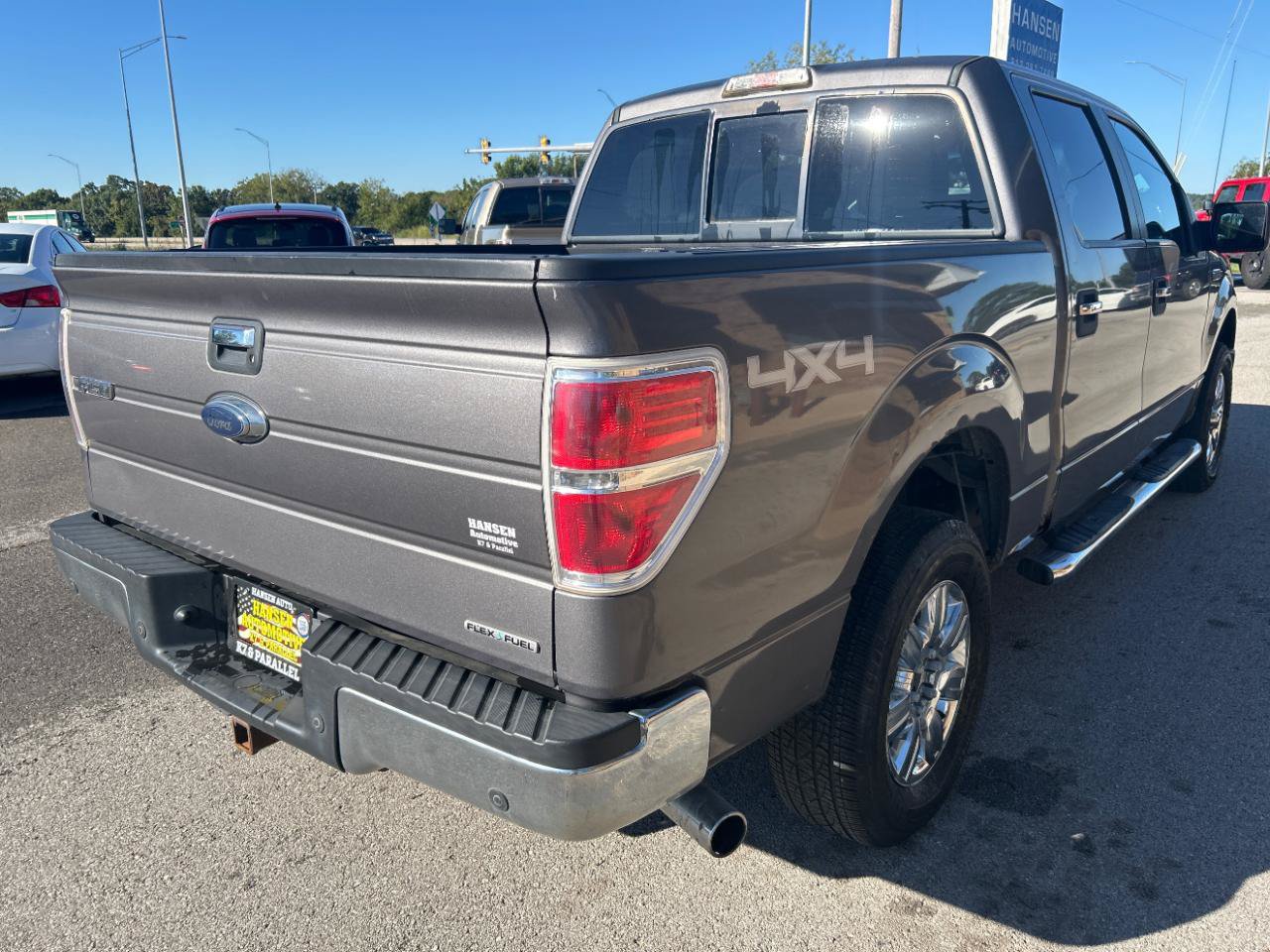 Used 2011 Ford F150 XLT w/ XLT Chrome Pkg AWD/4WD image 5