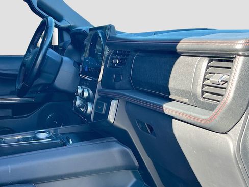 Used 2023 Ford Expedition Limited RWD image 32