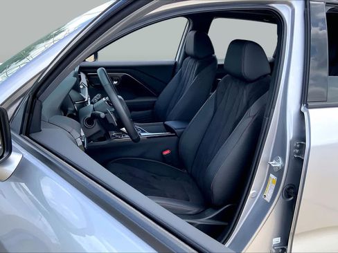 Used 2025 Acura ADX A-Spec AWD/4WD image 8