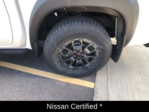 Certified 2023 Nissan Frontier PRO-4X w/ Pro-4X Premium Package AWD/4WD image 12