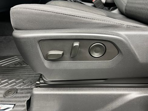 Certified 2023 Chevrolet Silverado 1500 LT image 11