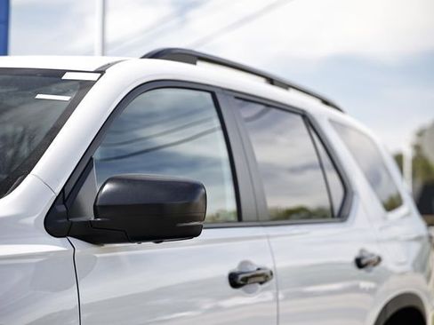 New 2026 Honda Pilot TrailSport image 4