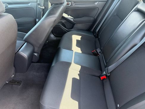 Used 2025 Honda Civic Sport image 27