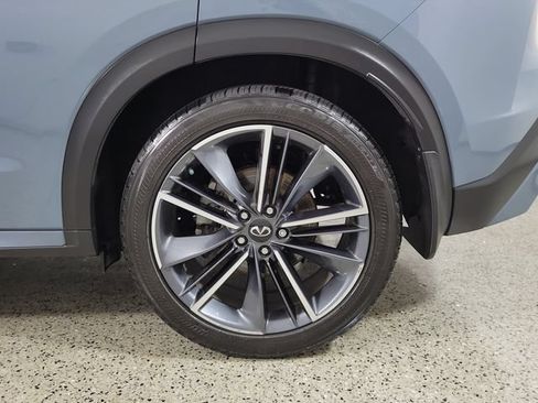 Certified 2025 INFINITI QX55 Luxe w/ Cargo Package AWD/4WD image 9