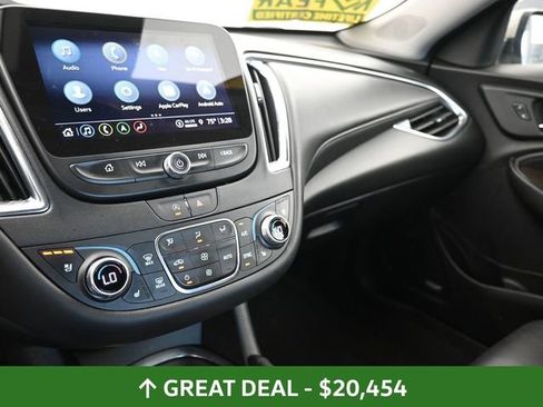 Used 2024 Chevrolet Malibu LT image 24