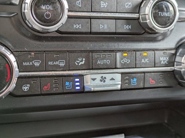 Used 2024 Ford F250 Lariat AWD/4WD image 25
