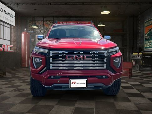 Used 2026 GMC Canyon Denali AWD/4WD image 2