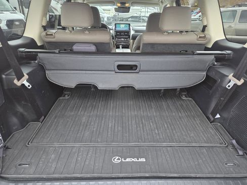 Used 2022 Lexus GX 460 Premium image 9